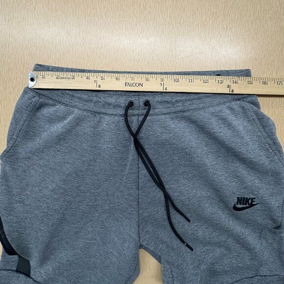 Nike tech sweatpants - Picture 5 of 5